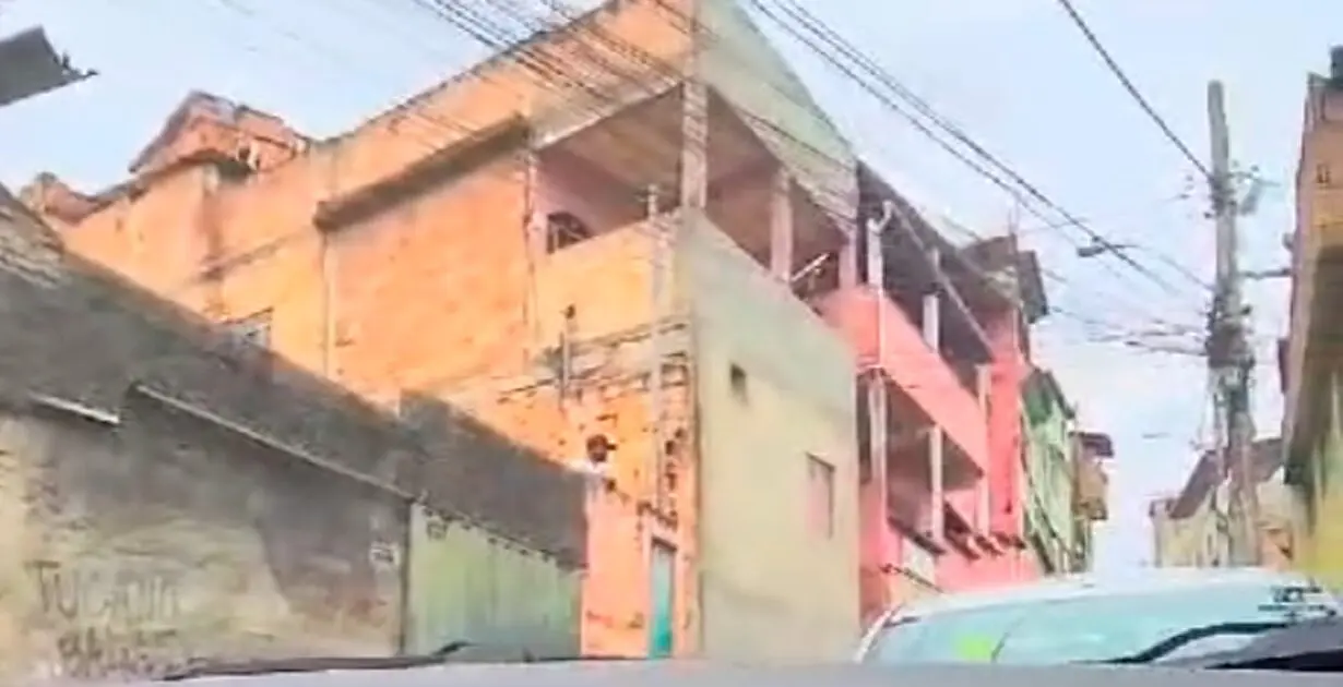 17_10_CCJ-do-senado-aprova-porte-de-armaSITE_SINDOJUS