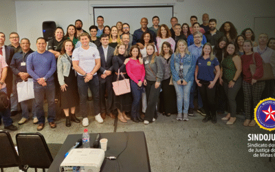 Abril de avanços e desafios: SINDOJUS MG segue mobilizado pela valorização dos Oficiais de Justiça