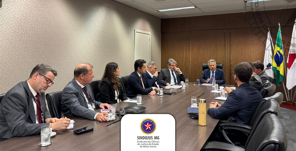Mesa de Negociação: atualizações sobre data-base, auxílios e promoções; minuta de 8h é apresentada e categoria prepara Assembleia Geral